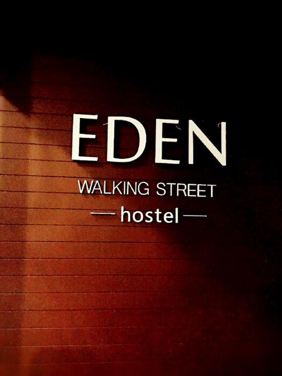 Eden Walking Street Hostel Chiang Mai Buitenkant foto