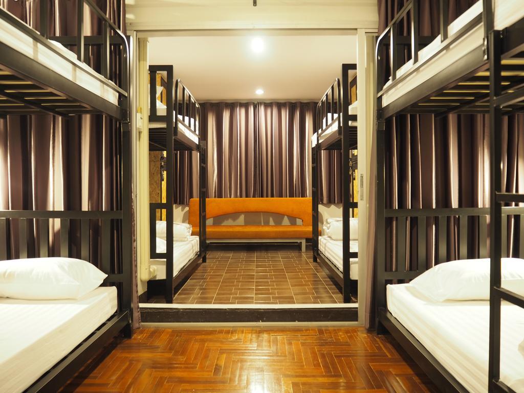 Eden Walking Street Hostel Chiang Mai Kamer foto