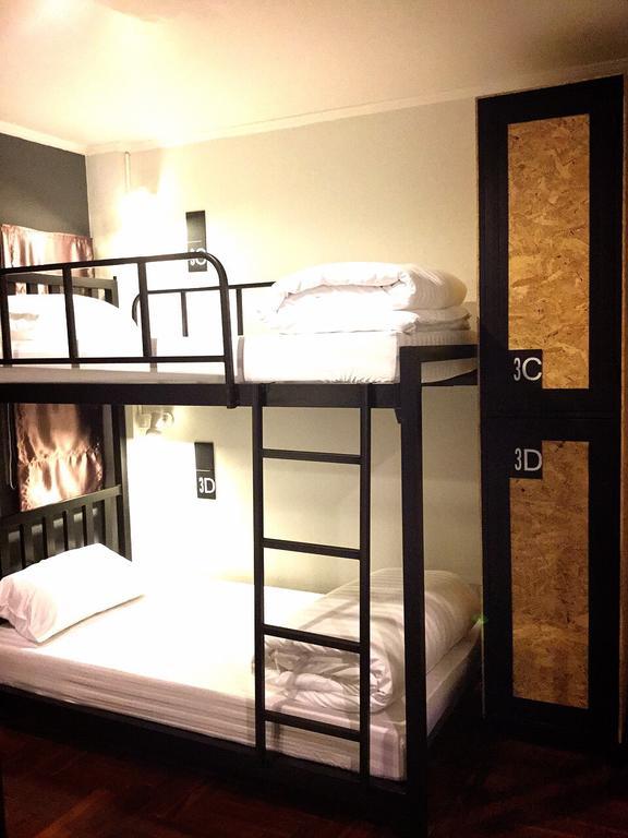 Eden Walking Street Hostel Chiang Mai Kamer foto